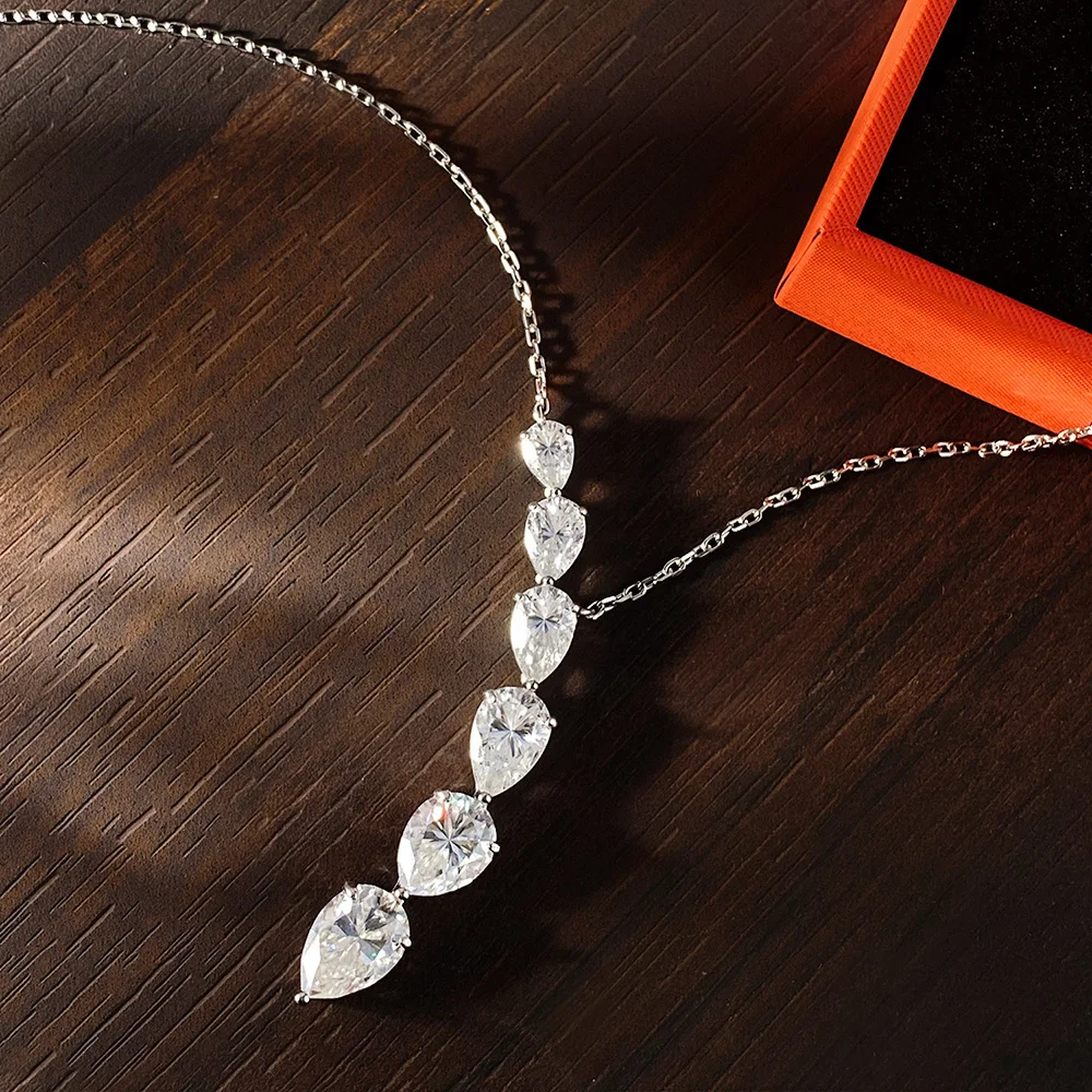 Moissanite Pendant Necklace Solitaire - FCGJHW 7.6캐럿 배 모양 컷의 모이사나이트