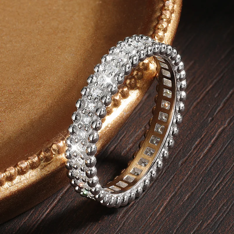 FCGJHW D VVS1 모이사나이트 반지, 여성용,  - Moissanite Eternity Band Ring Stackable 리뷰 및 가격