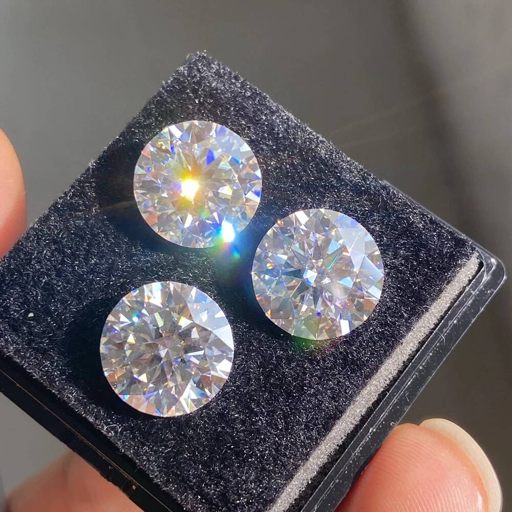 버터플라이키스[ 풀 사이즈 0.8mm-4.5mm] 도매 - Gra Certificate Loose Moissanite Stone 리뷰 및 가격