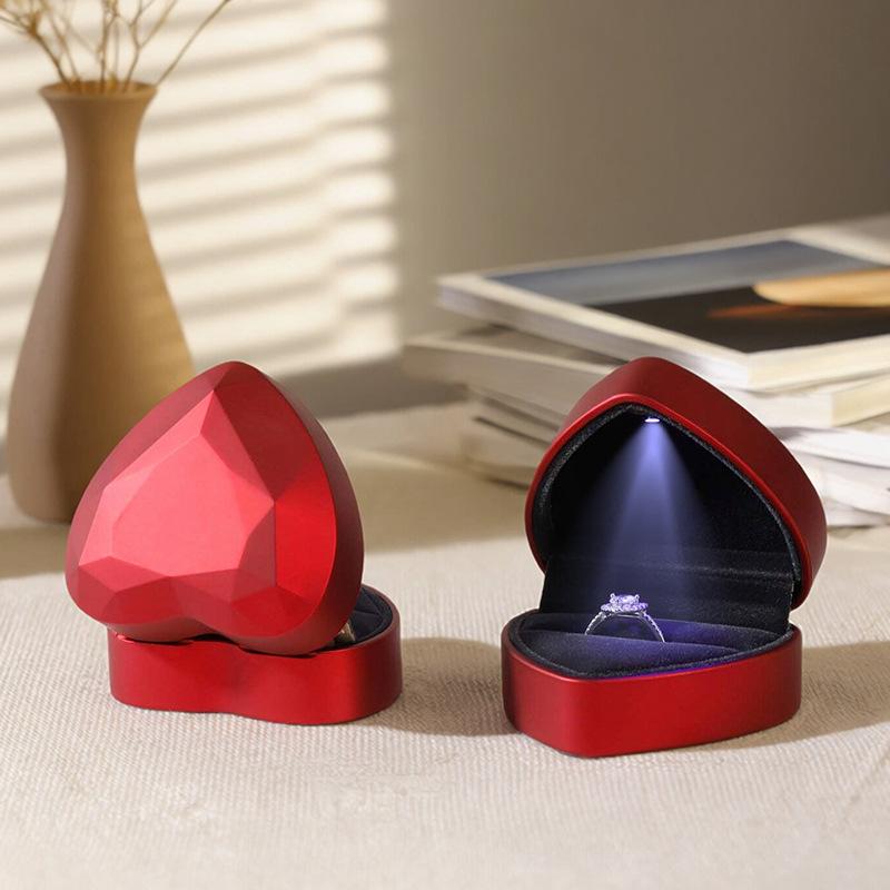 LED 조명이 있는 고급 벨벳 반지/목걸이/펜던트 선물 - Velvet Ring Box Led Light Proposal 리뷰 및 가격