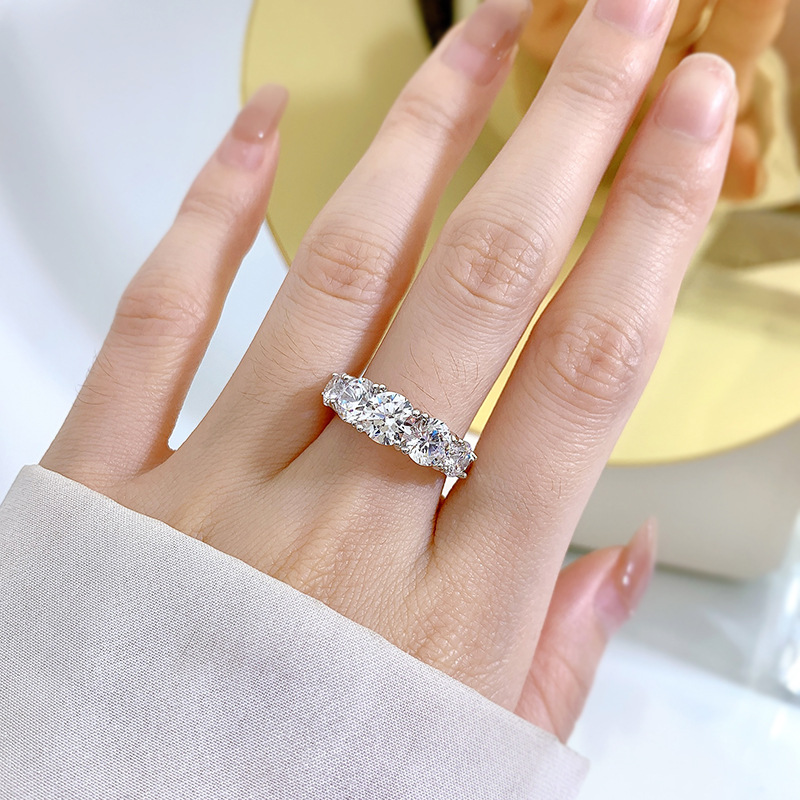 Lnkry 3.6CTTW 여성용 모이사나이트 다이아몬드 - Lab Grown Diamond Ring 14K Gold 리뷰 및 가격