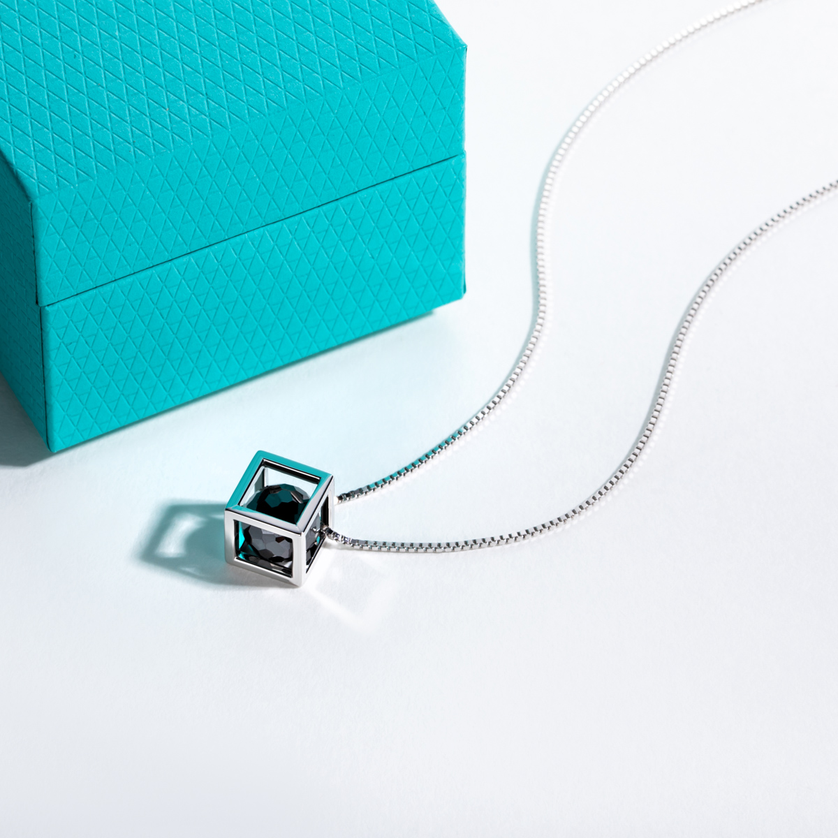 AnuJewel 8mm 4ct 구형 컷 블랙 Moiss - Moissanite Pendant Necklace Solitaire 리뷰 및 가격