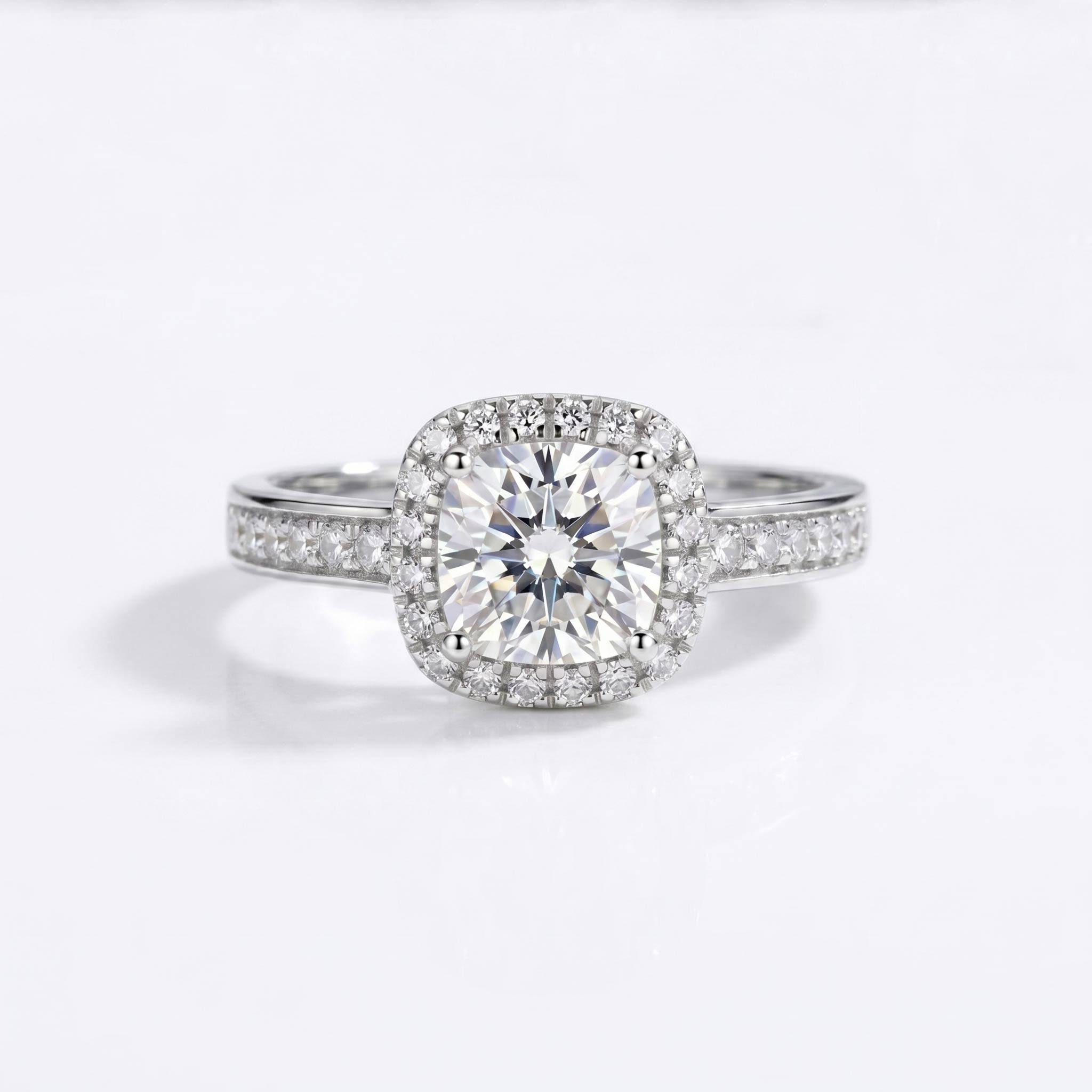 트렌디한 쿠션컷 헤일로 모이사나이트 반지, D 컬러 V - Moissanite Engagement Ring 2 Carat D Vvs1 리뷰 및 가격